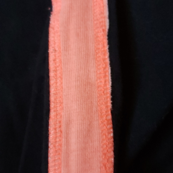 Abercrombie and Fitch Crop Pink Stripe Leggings - Picture 4 of 5